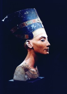 The bust of the Egyptian queen Nefertiti is a cultural icon, both for Egypt and Germany.